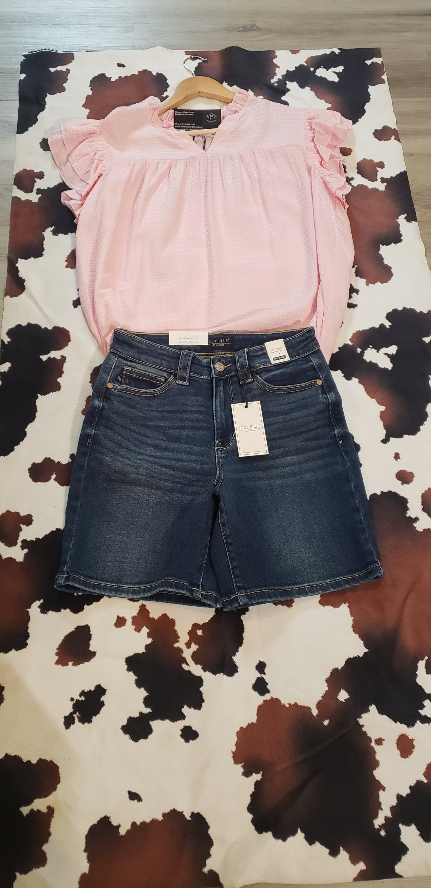 Judy Blue Jean Mid Rise Mid Length Shorts