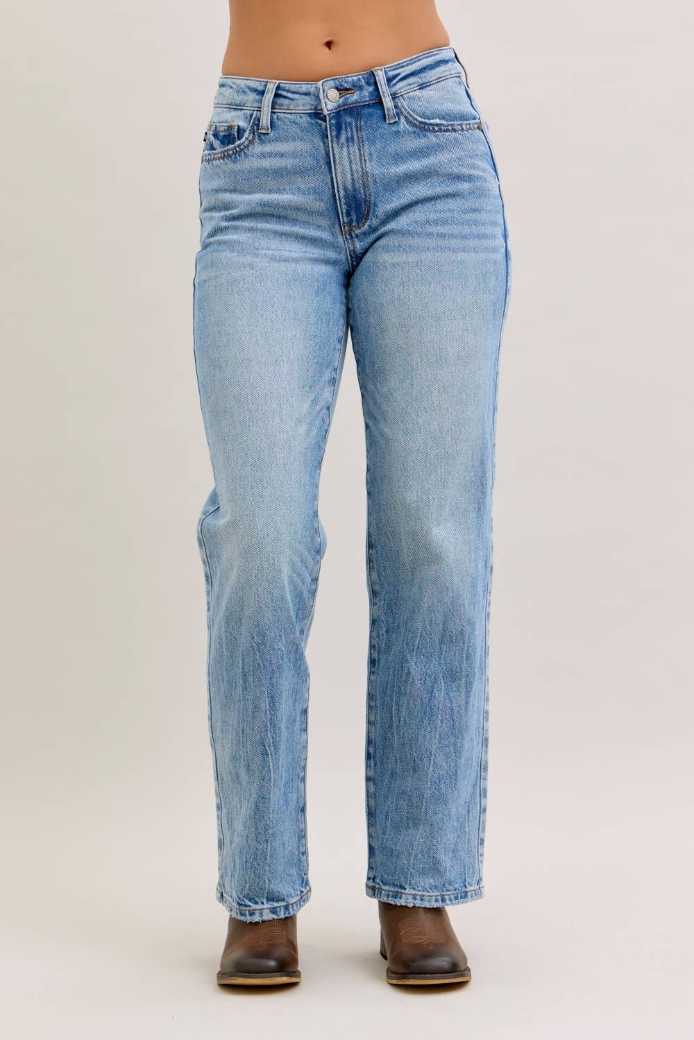 Judy Blue Mid Rise Rigid Magic Straight